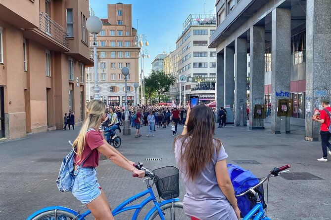 Zagreb Highlights Bike Tour - Climbing into Upper Town
