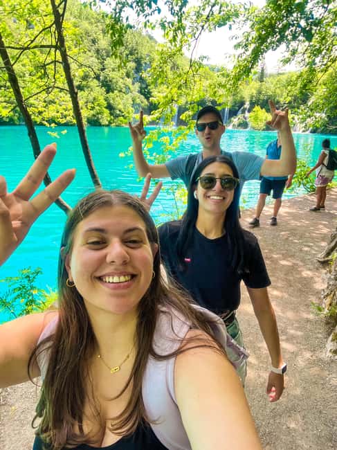 Zagreb: Plitvice with Ticket & Rastoke Tour for Max 8 people - Walking Plitvice Lakes for About 8.5 Kilometers